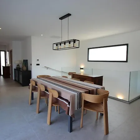 Villa Les Terrasses De Ruppione - Duo De 16 Pers