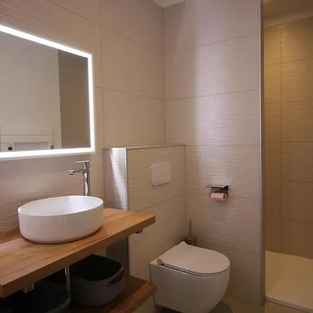 Les Terrasses De Ruppione - Duo De 16 Pers *