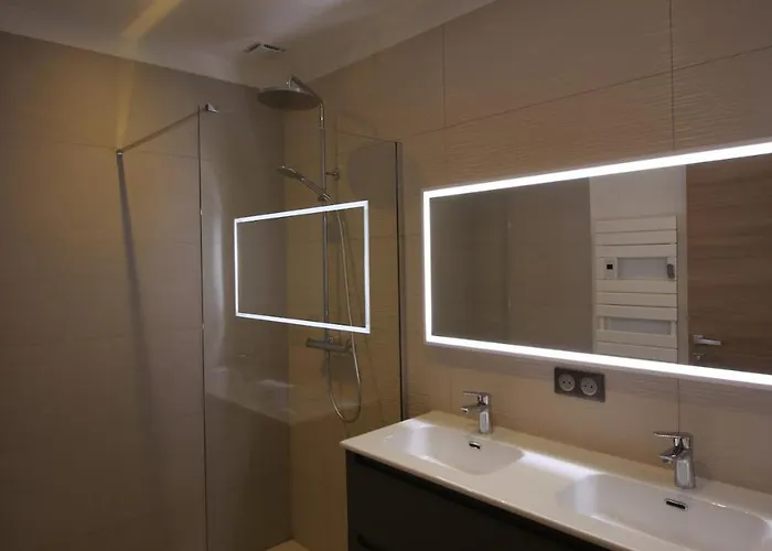 Villa Les Terrasses De Ruppione - Duo De 16 Pers *