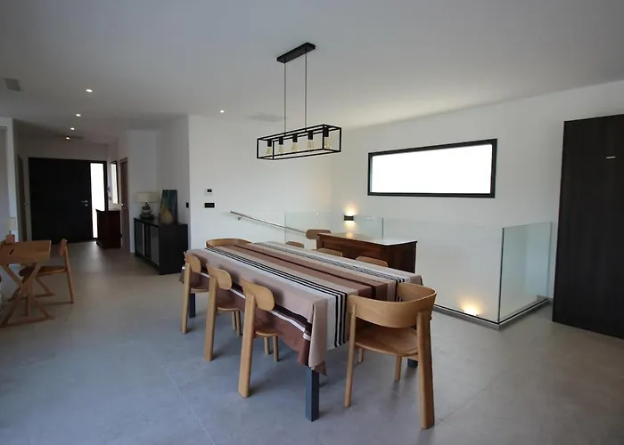 Villa Les Terrasses De Ruppione - Duo De 16 Pers