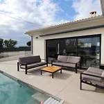 D Exception Piscine Privee 300m2 16 Pers Duo Les Terrasses De Ruppione וילה Pietrosella