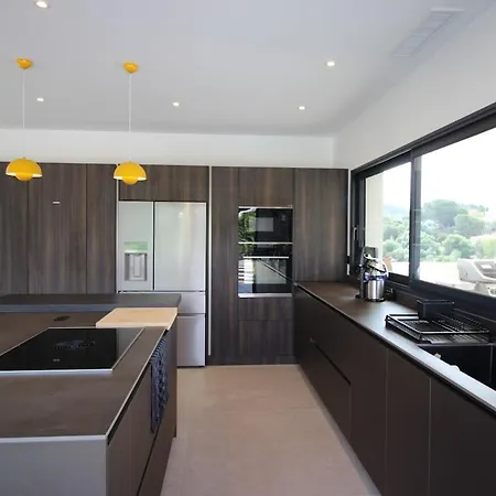D Exception Piscine Privee 300m2 16 Pers Duo Les Terrasses De Ruppione