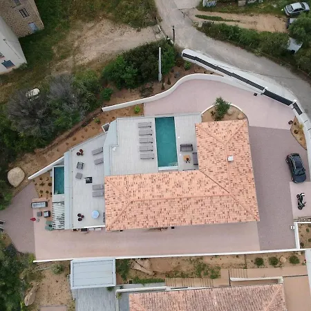 D Exception Piscine Privee 300m2 16 Pers Duo Les Terrasses De Ruppione Vila